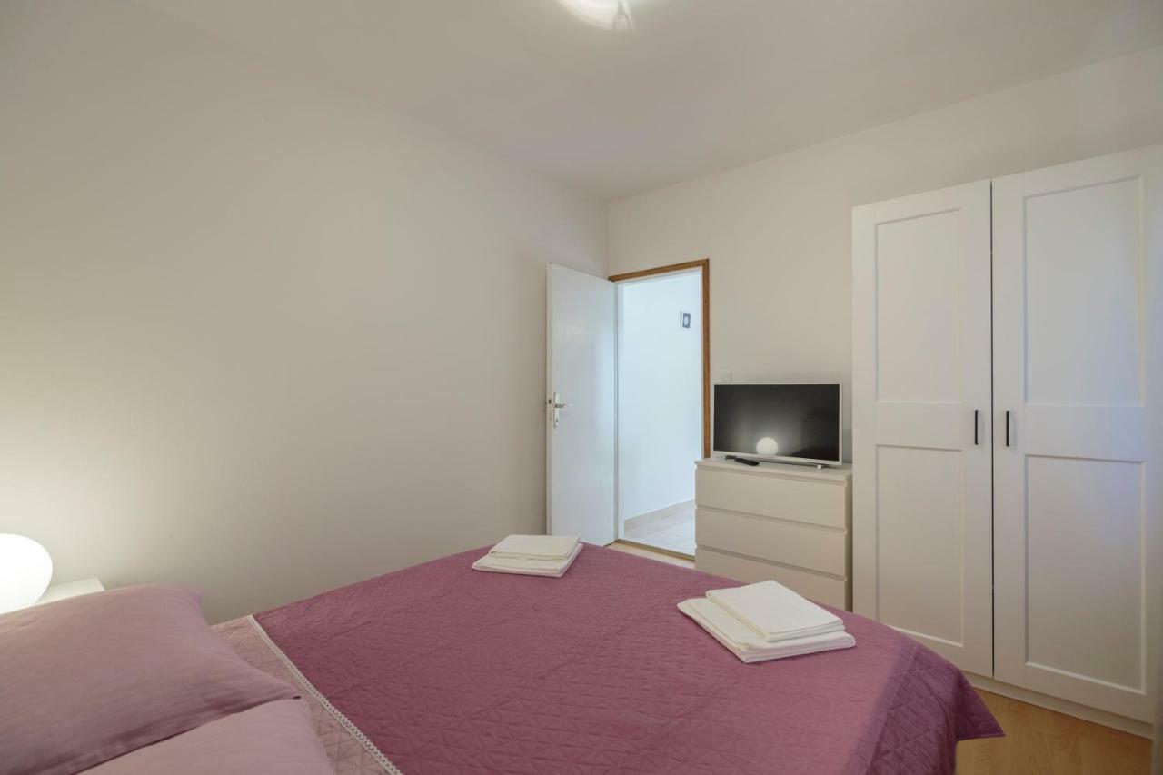 Apartmani Jordana Komiža Exterior foto